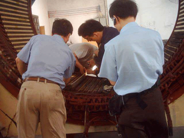 西瑪電機(jī)技術(shù)人員教您兩種高壓電機(jī)的調(diào)速方法。 西瑪電機(jī)技術(shù)人員教您兩種高壓電機(jī)的調(diào)速方法。